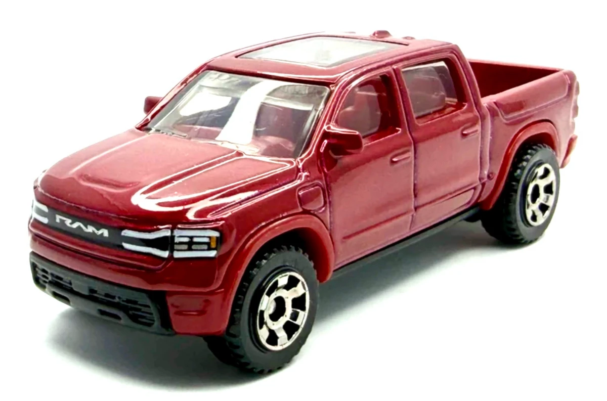 2026 2025 Ram 1500 REV Red: No Package: Image 3