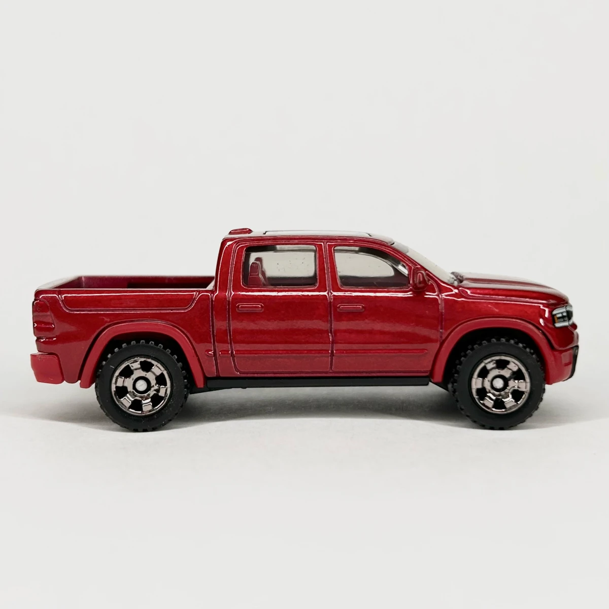 2026 2025 Ram 1500 REV Red: No Package: Image 8
