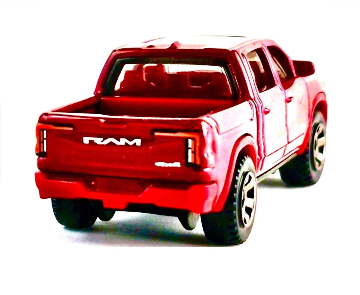 2026 2025 Ram 1500 REV Red: No Package: Image 5