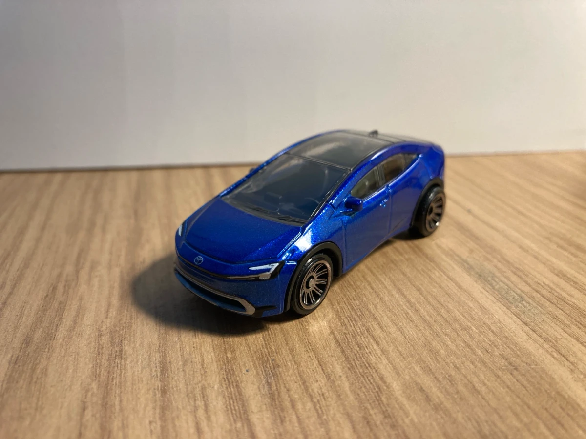 2026 2023 Toyota Prius Prime Blue: No Package: Image 3