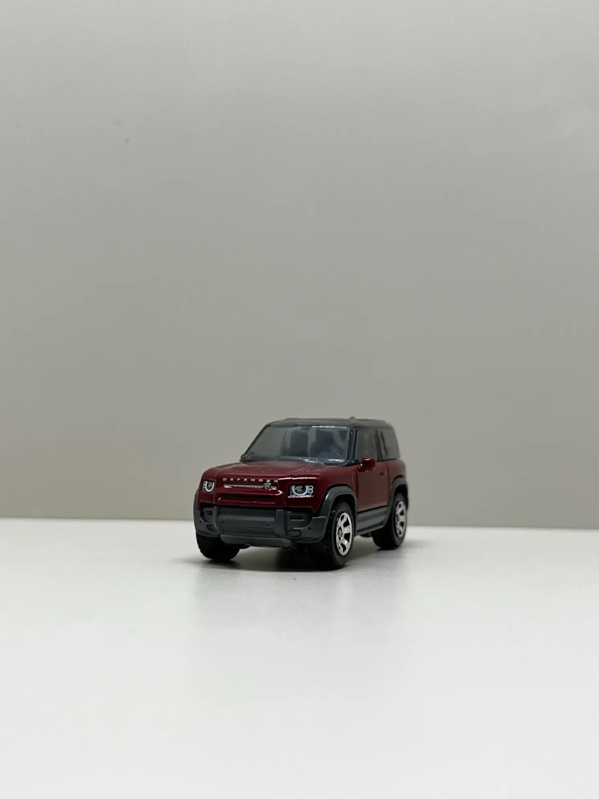 2026 2020 Land Rover Defender 90 Red: No Package: Image 3