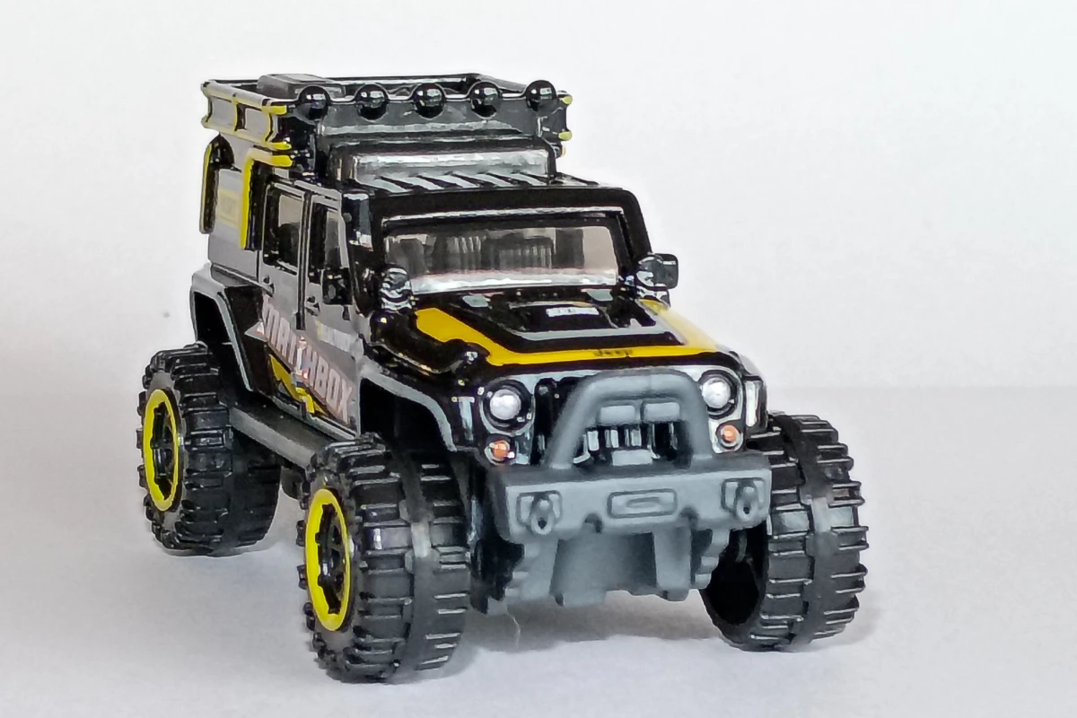 2026 Jeep Wrangler Superlift Black: No Package: Image 3