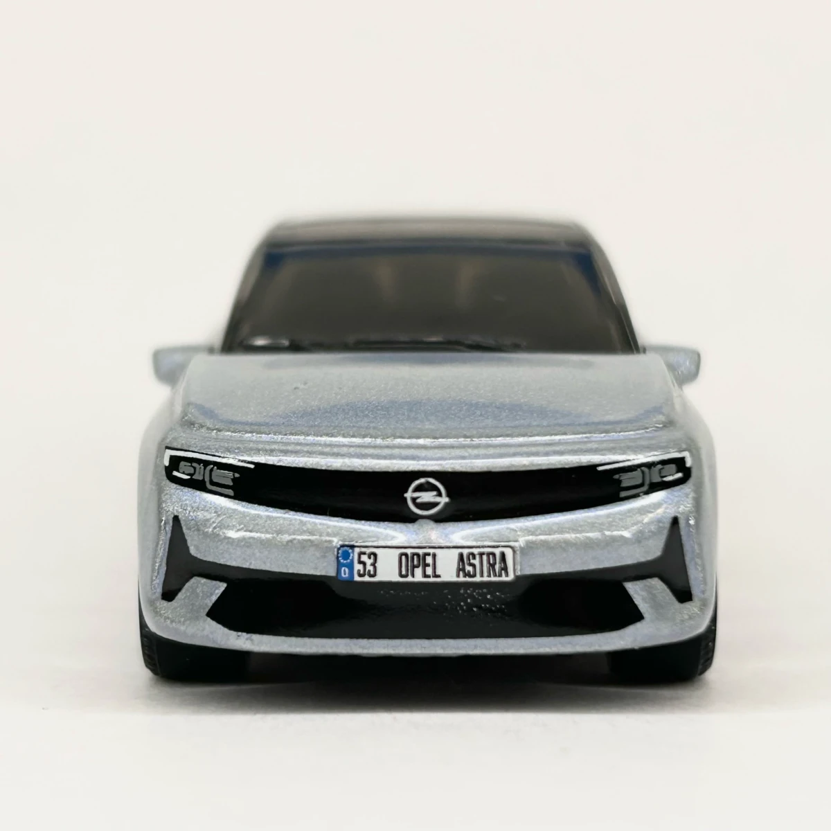 2026 Opel Astra Grey: No Package: Image 6