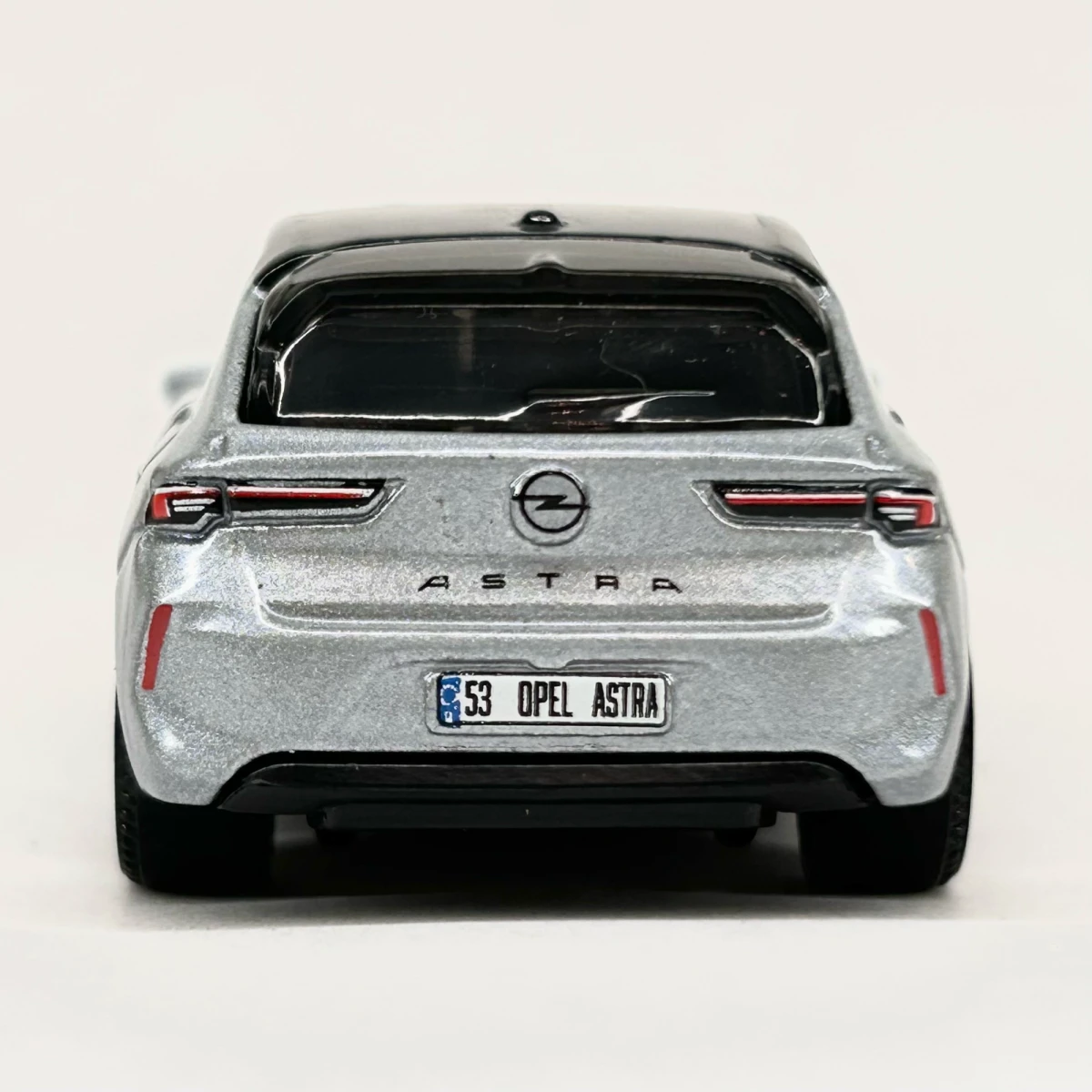 2026 Opel Astra Grey: No Package: Image 7