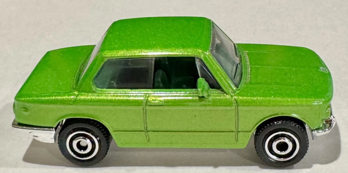 Hot Wheels 1969 BMW 2002