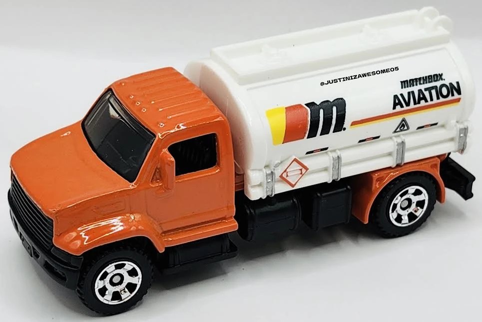 Hot Wheels Petrol Pumper