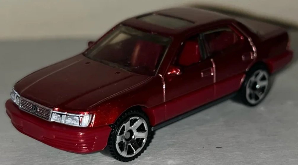 Hot Wheels 1994 Lexus LS 400