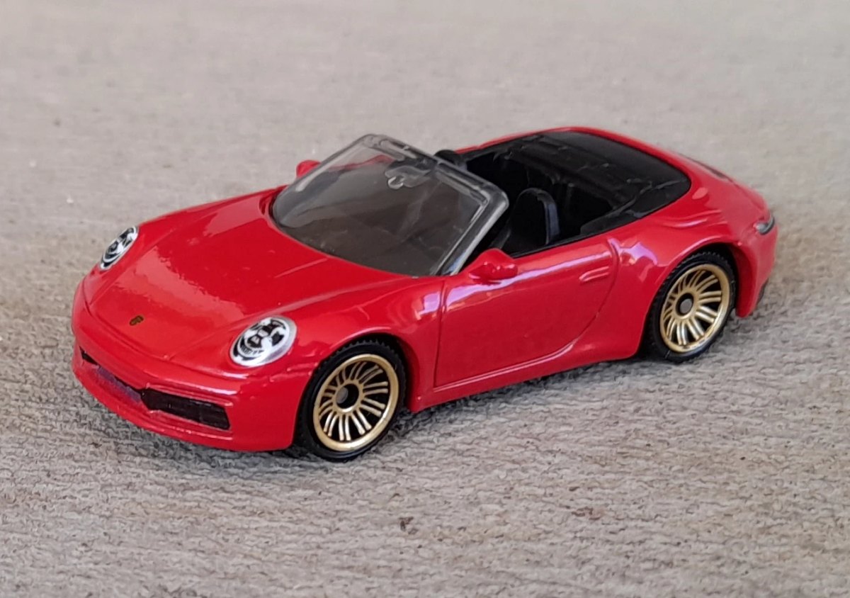 Hot Wheels Porsche 911 Carrera Cabriolet