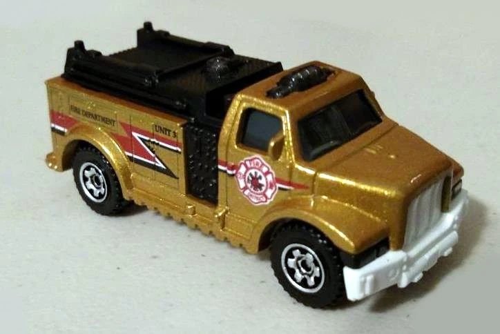 Hot Wheels Highway Rescue Fire Engine