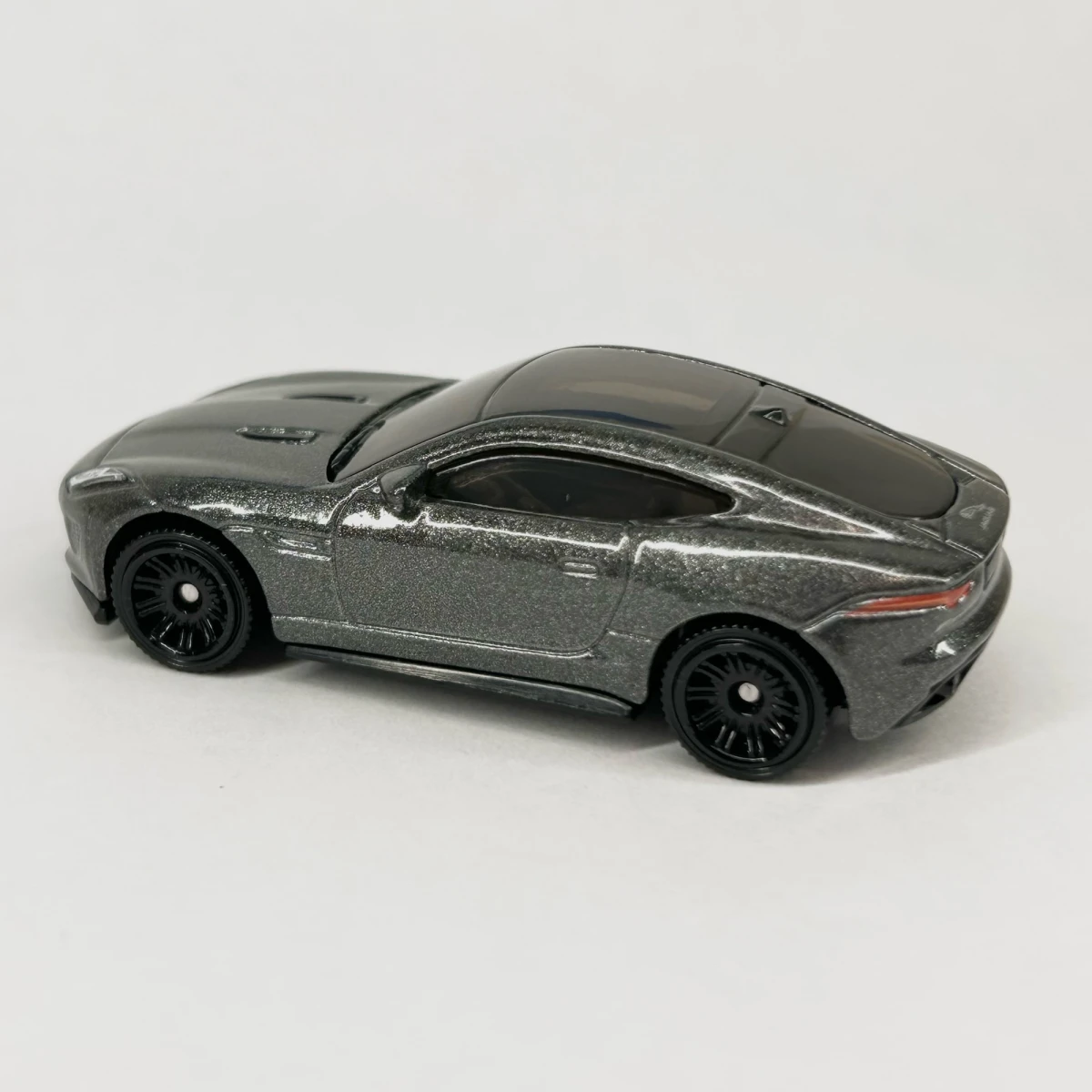2025 15 Jaguar F-Type Coupe: No Package: Image 4