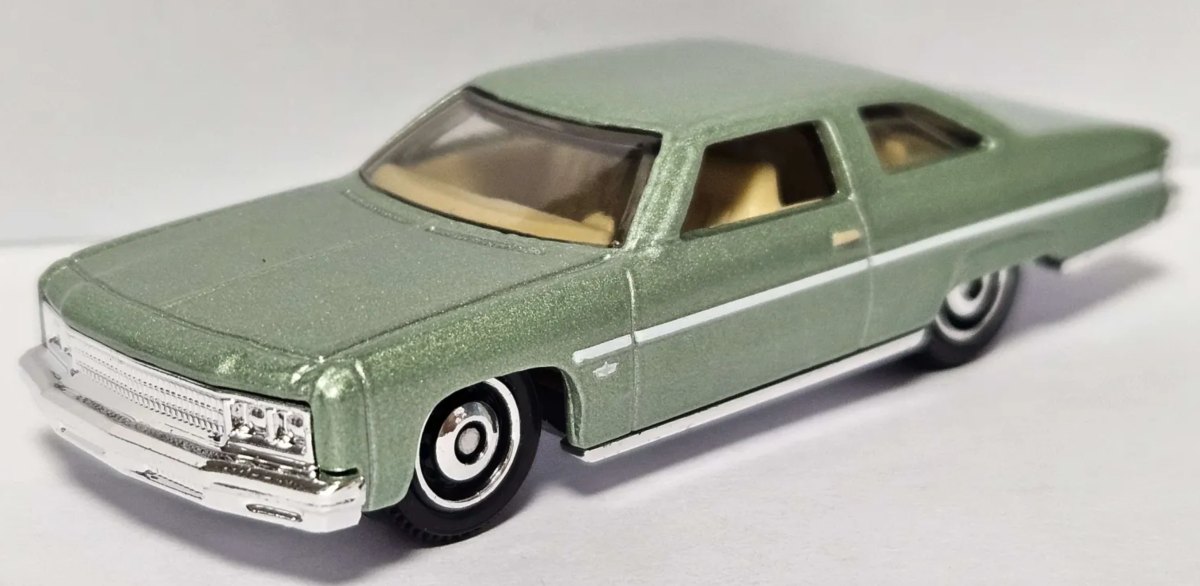 Hot Wheels 1975 Chevy Caprice Classic