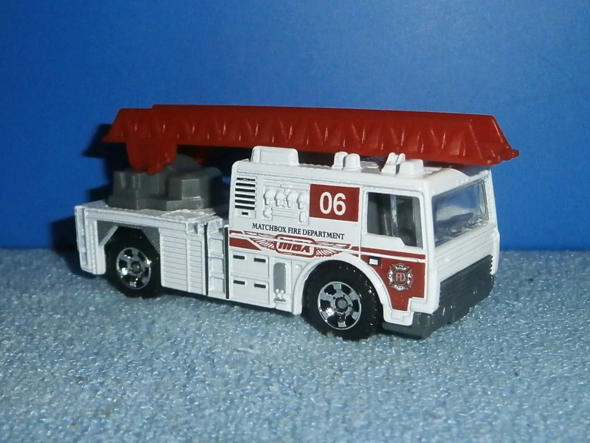 Hot Wheels Flame Tamer