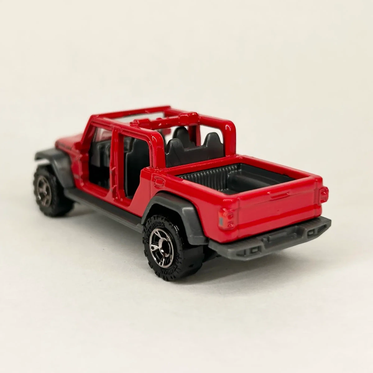 2025 20 Jeep Gladiator: No Package: Image 4