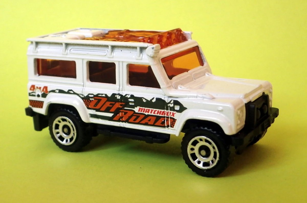 Hot Wheels Land Rover Defender 110 (1997)