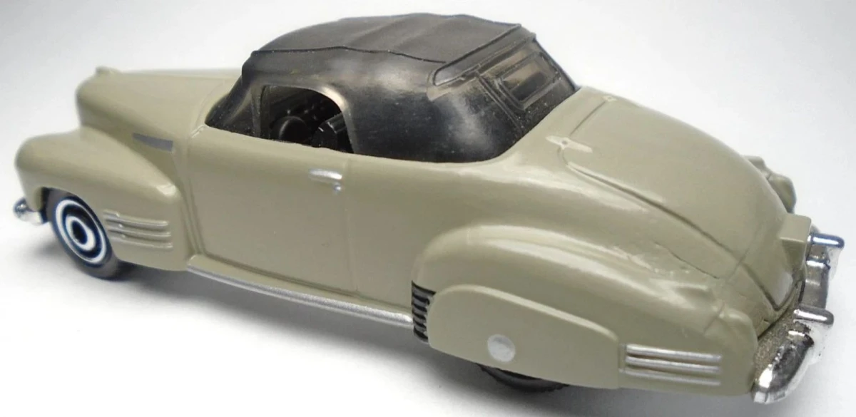 2023 1941 Cadillac Series 62 Convertible Coupe Grey: No Package: Image 2