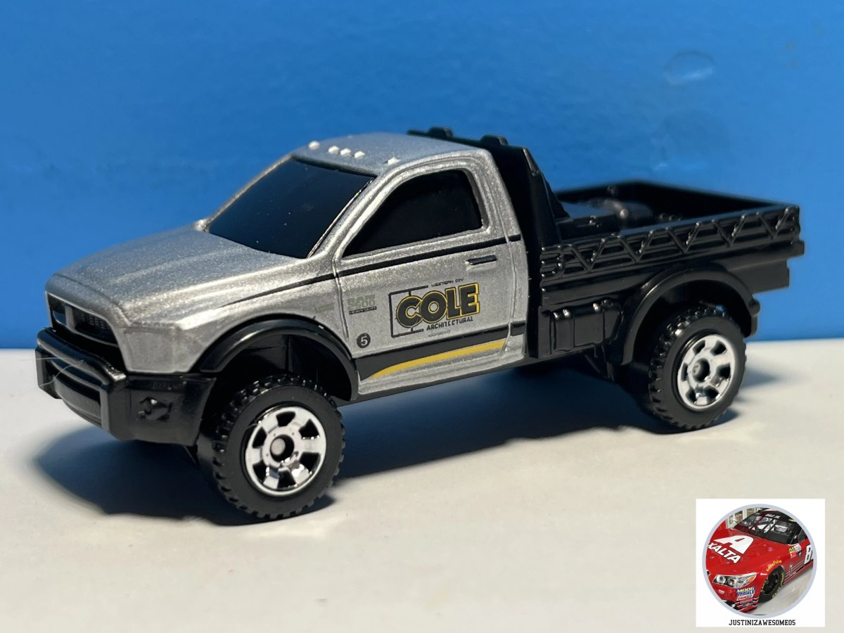 Hot Wheels 2016 Ram Flatbed