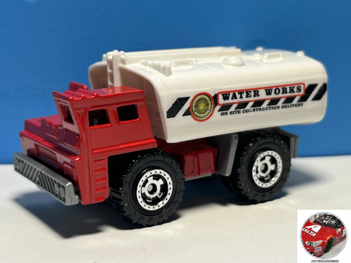 Hot Wheels Water Worker