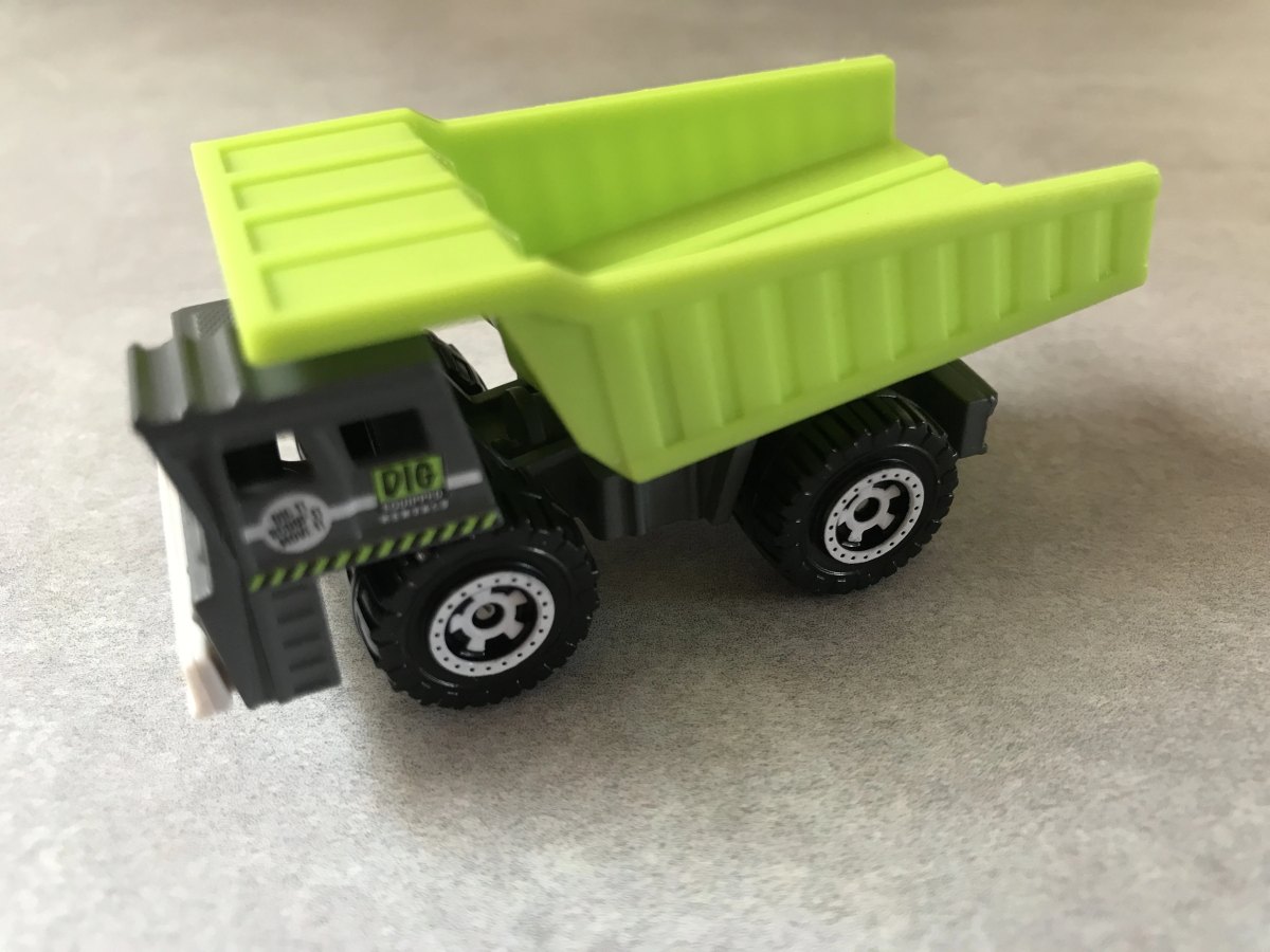Hot Wheels MBX Turf Hauler