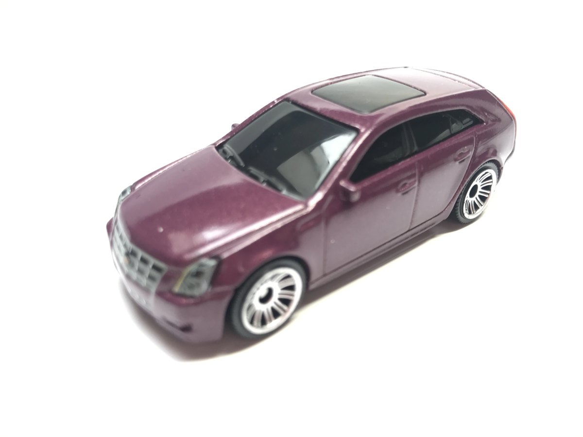Hot Wheels Cadillac CTS Wagon
