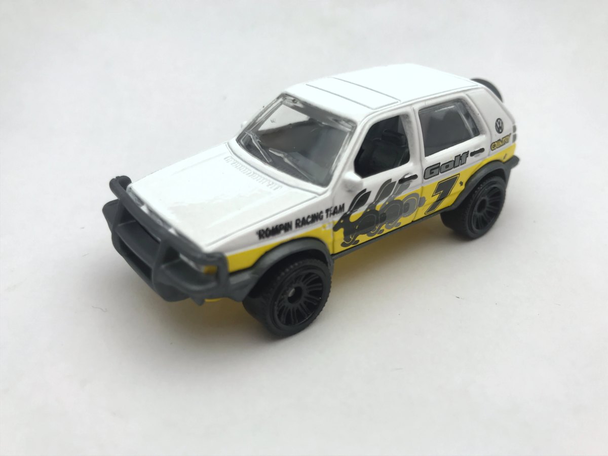 Hot Wheels 90 VW Golf Country