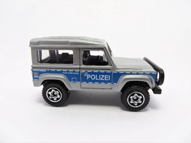 Hot Wheels Land Rover Ninety