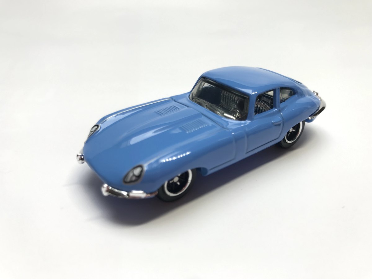 Hot Wheels 61 Jaguar E-Type