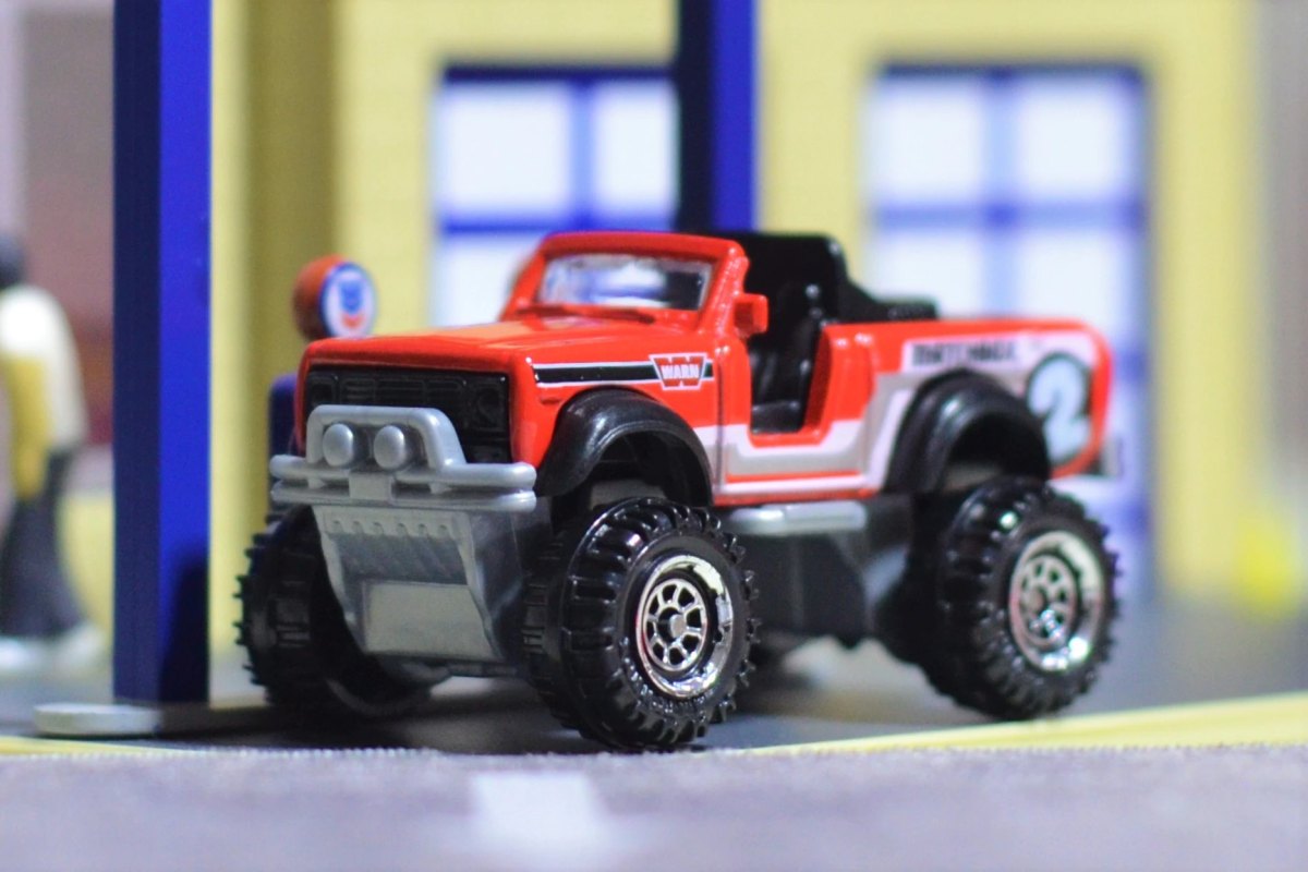 Hot Wheels 76 International Scout 4x4
