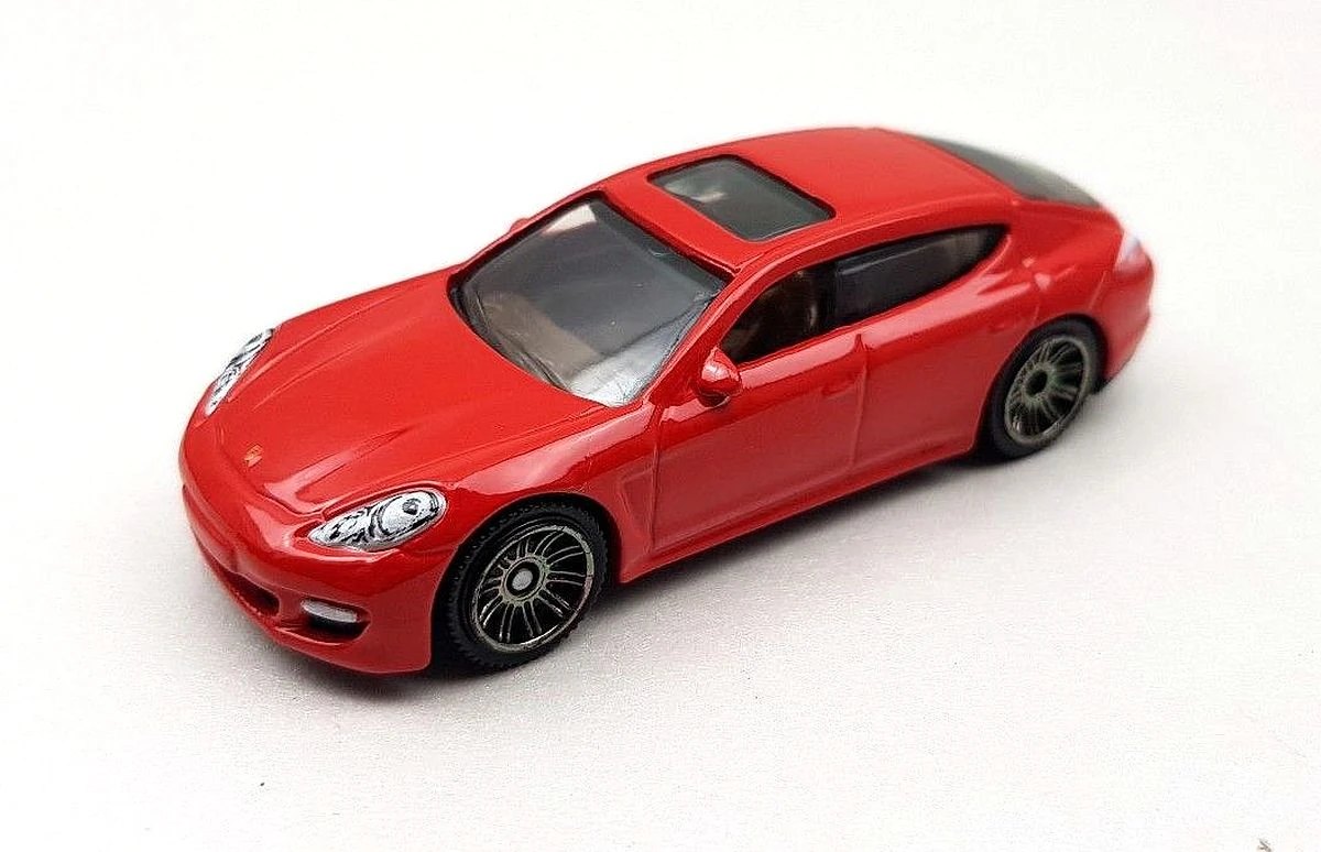 Hot Wheels Porsche Panamera