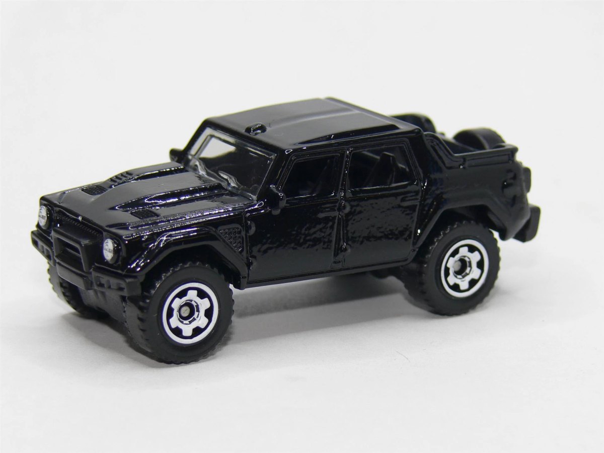 Hot Wheels Lamborghini LM002