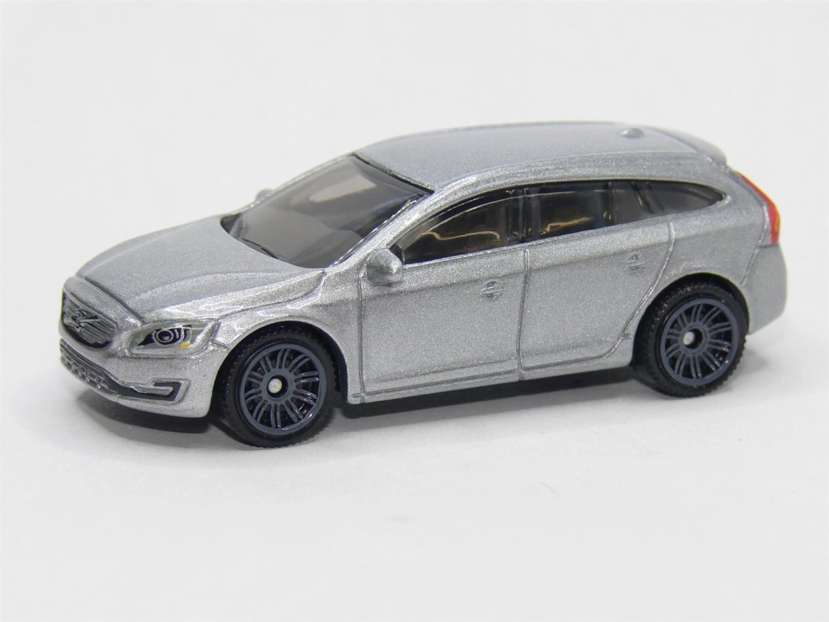 Hot Wheels Volvo V60 Wagon