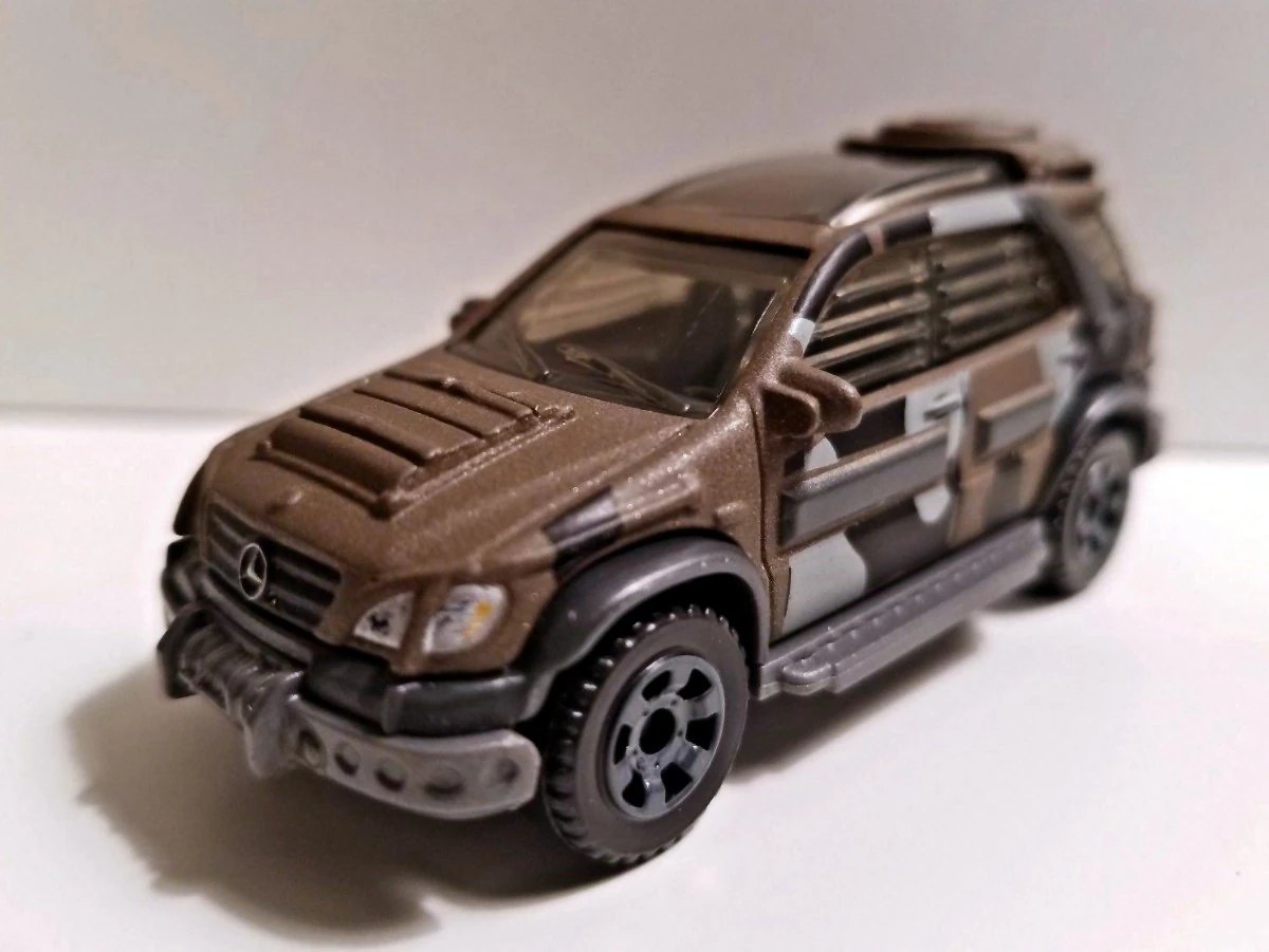Hot Wheels ´97 Mercedes-Benz ML320