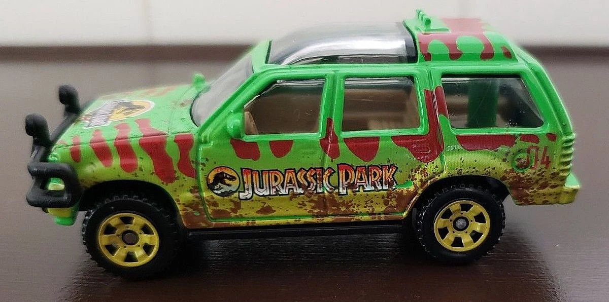 Hot Wheels ‘93 Ford Explorer #4