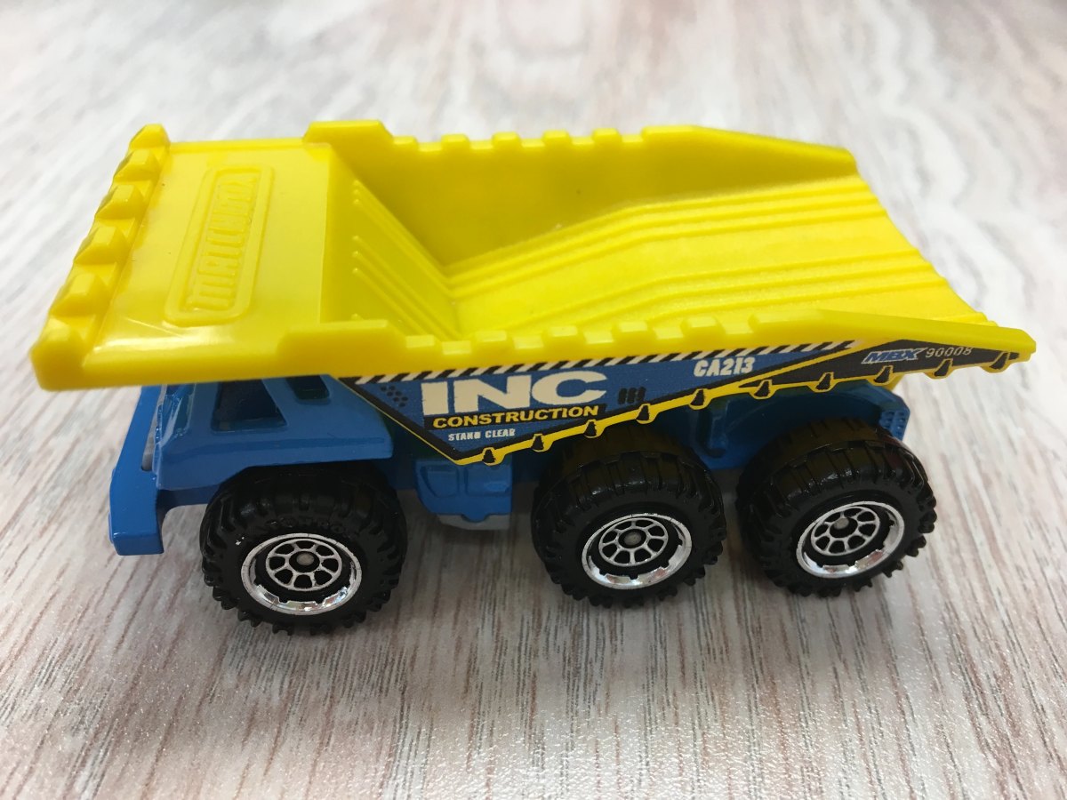 Hot Wheels Dump Truck
