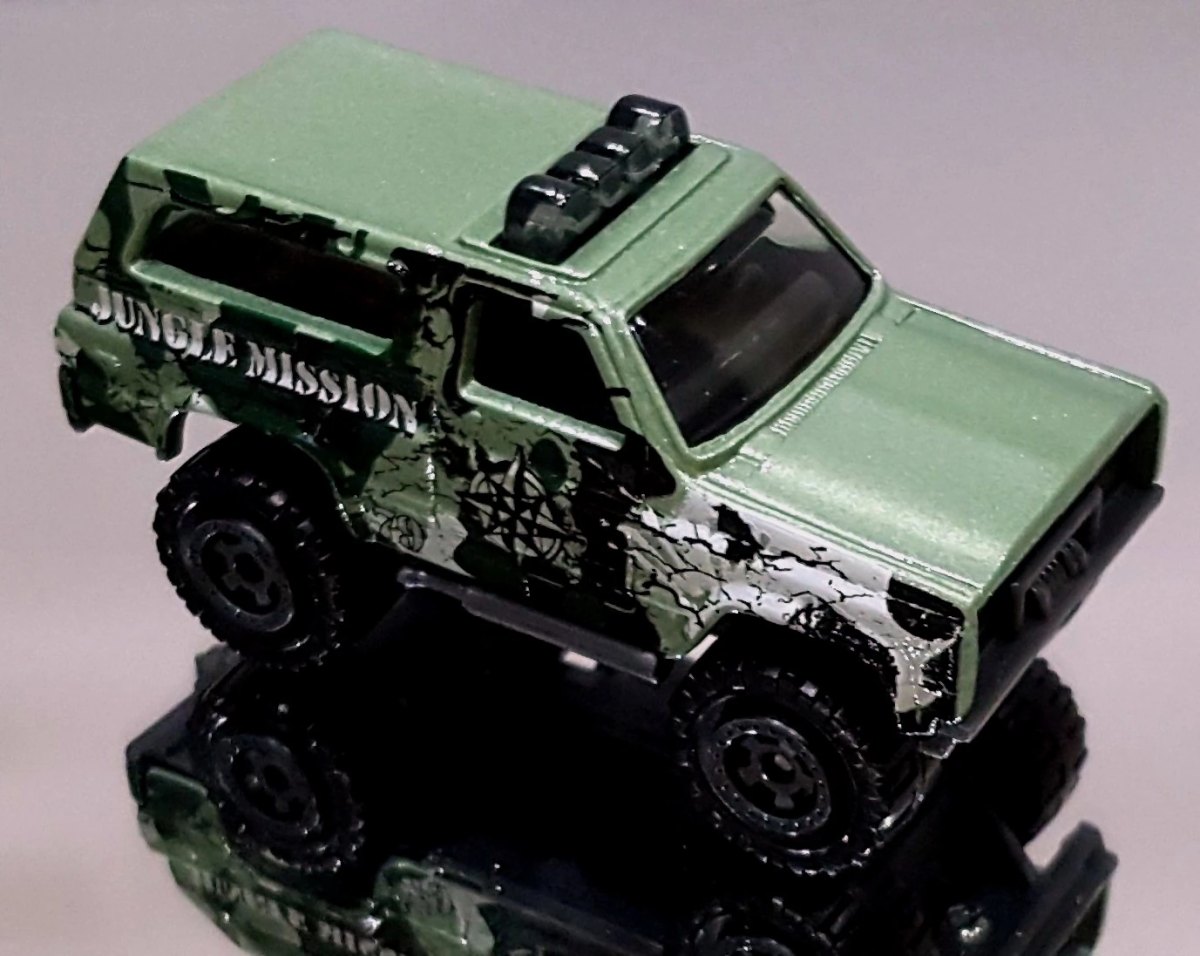 Hot Wheels Chevy Blazer 4x4