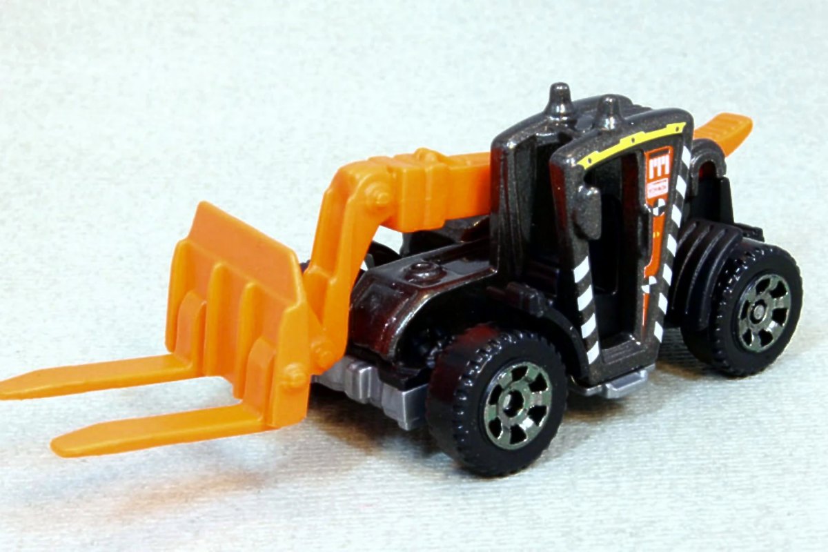 Hot Wheels Load Lifter