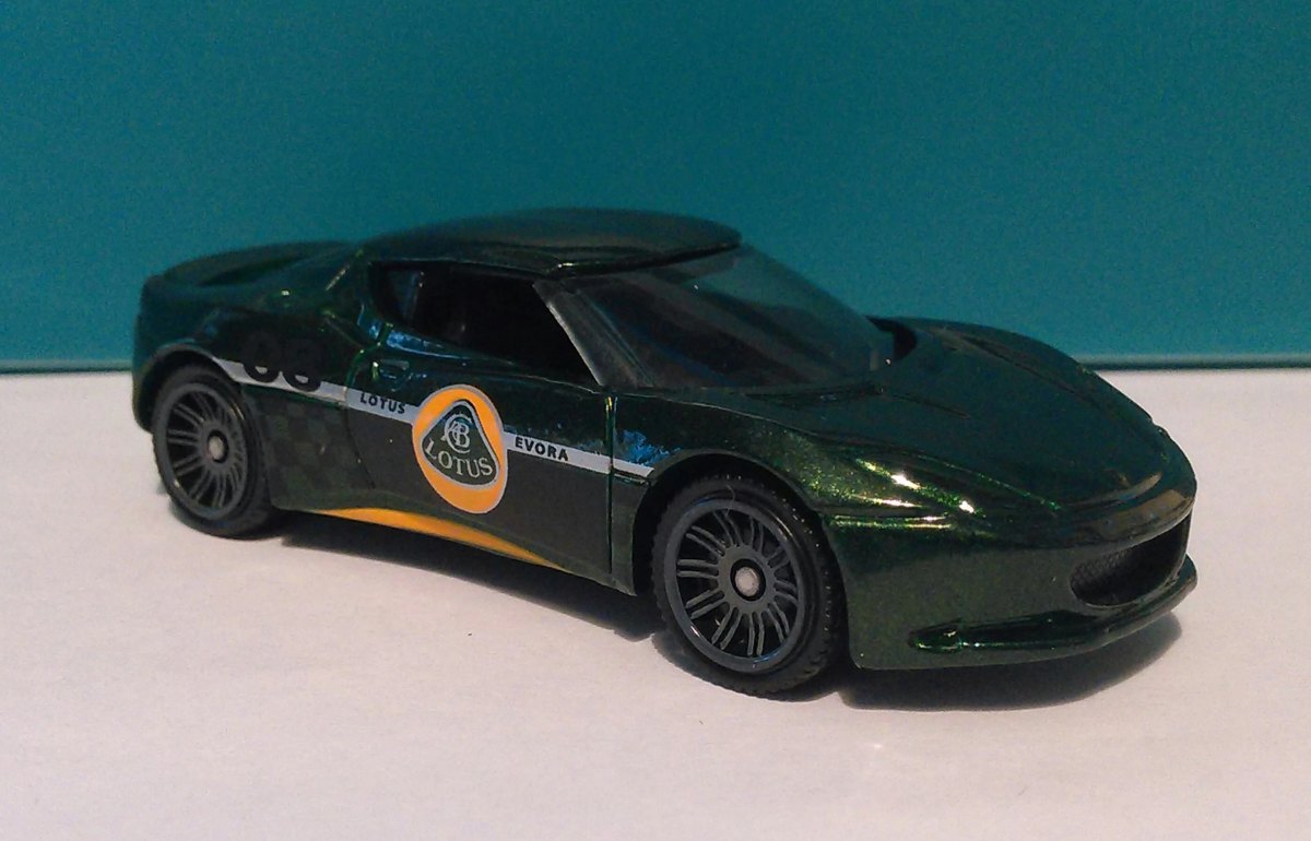 Hot Wheels Lotus Evora