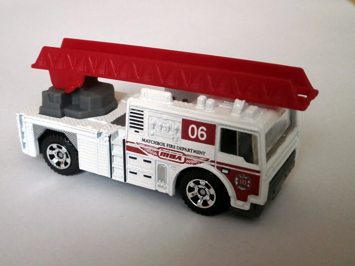 Hot Wheels Fire Engine