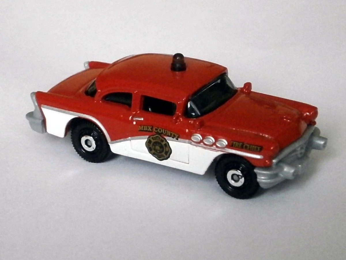 Hot Wheels 1956 Buick Century Police
