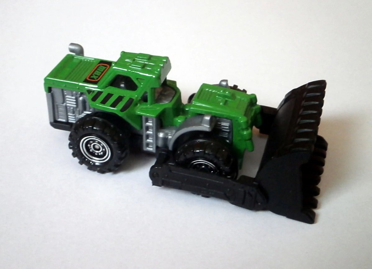 Hot Wheels Mound Mover