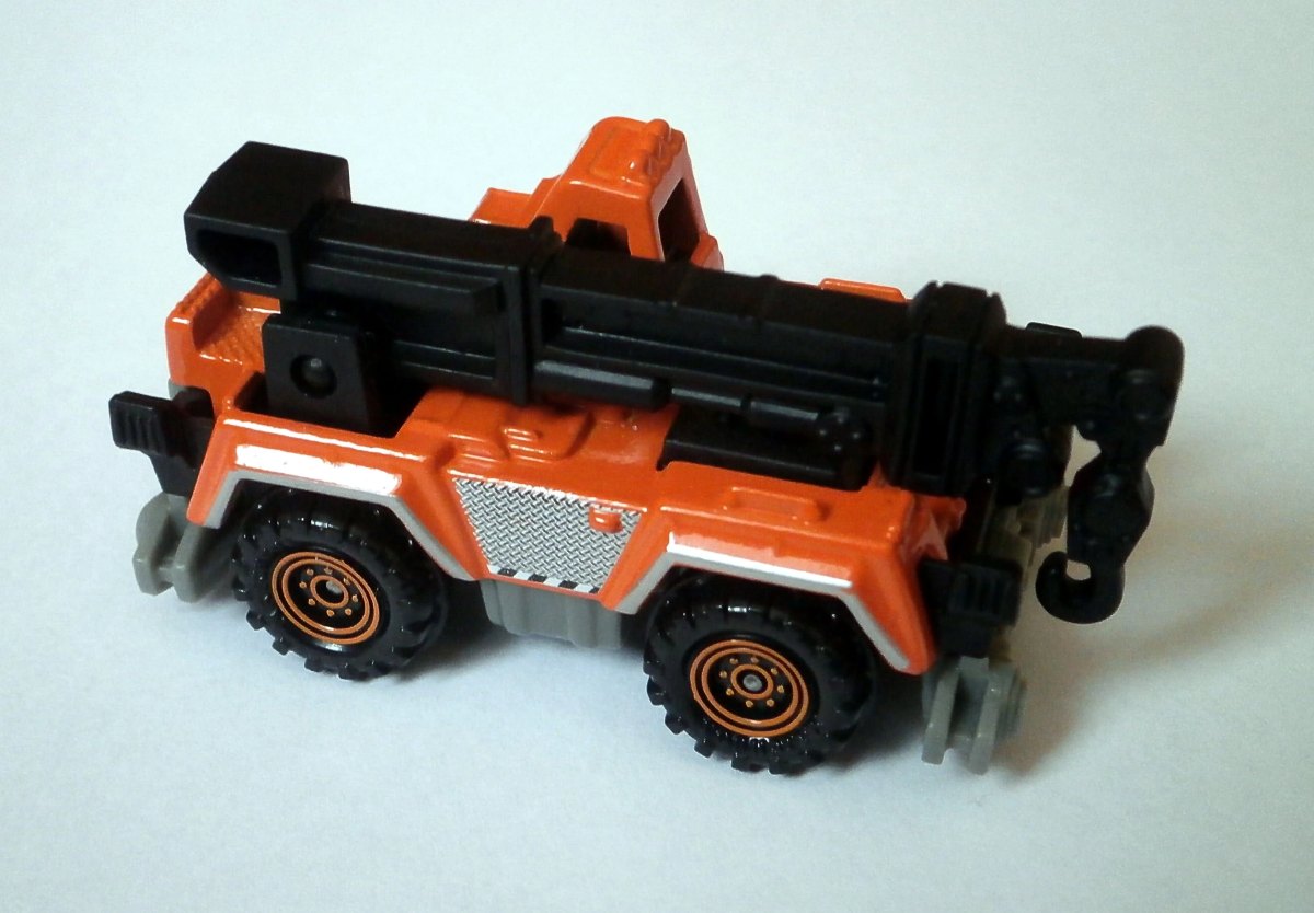 Hot Wheels All Terrain Crane