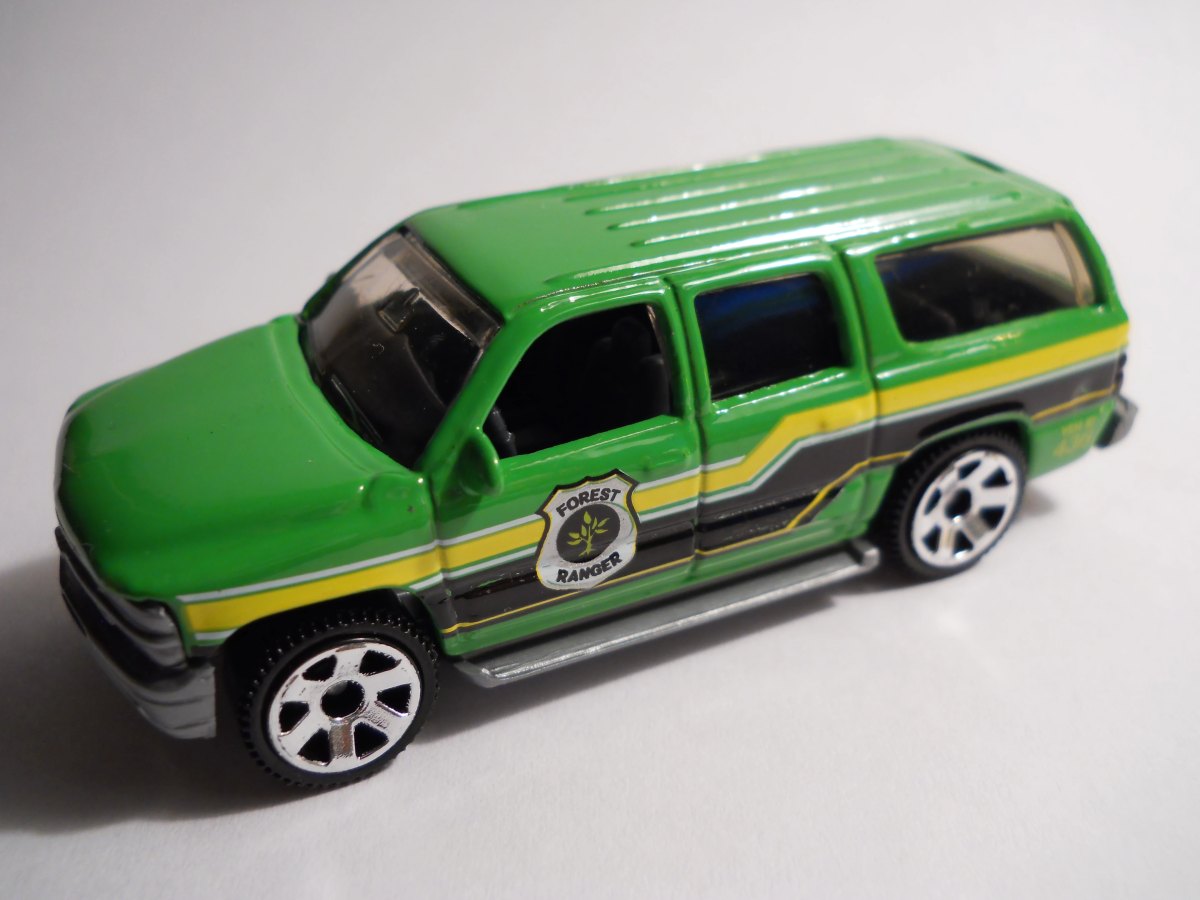 Hot Wheels 2000 Chevrolet Suburban