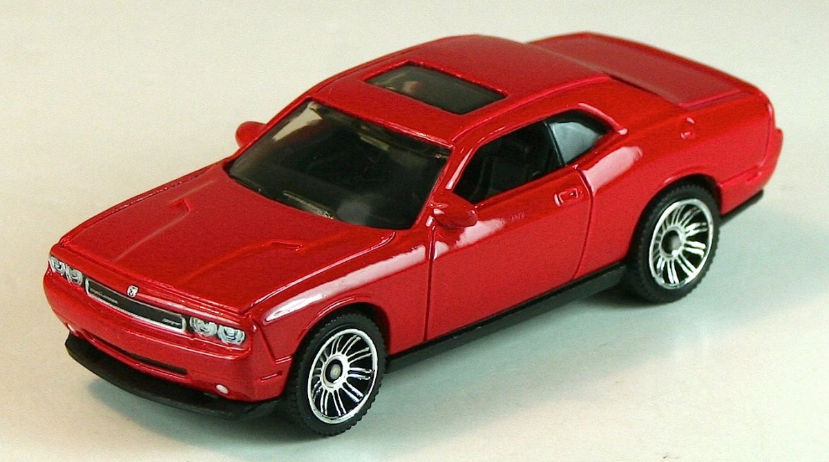 Hot Wheels Dodge Challenger SRT8