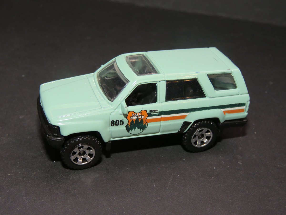 Hot Wheels 85 Toyota 4Runner
