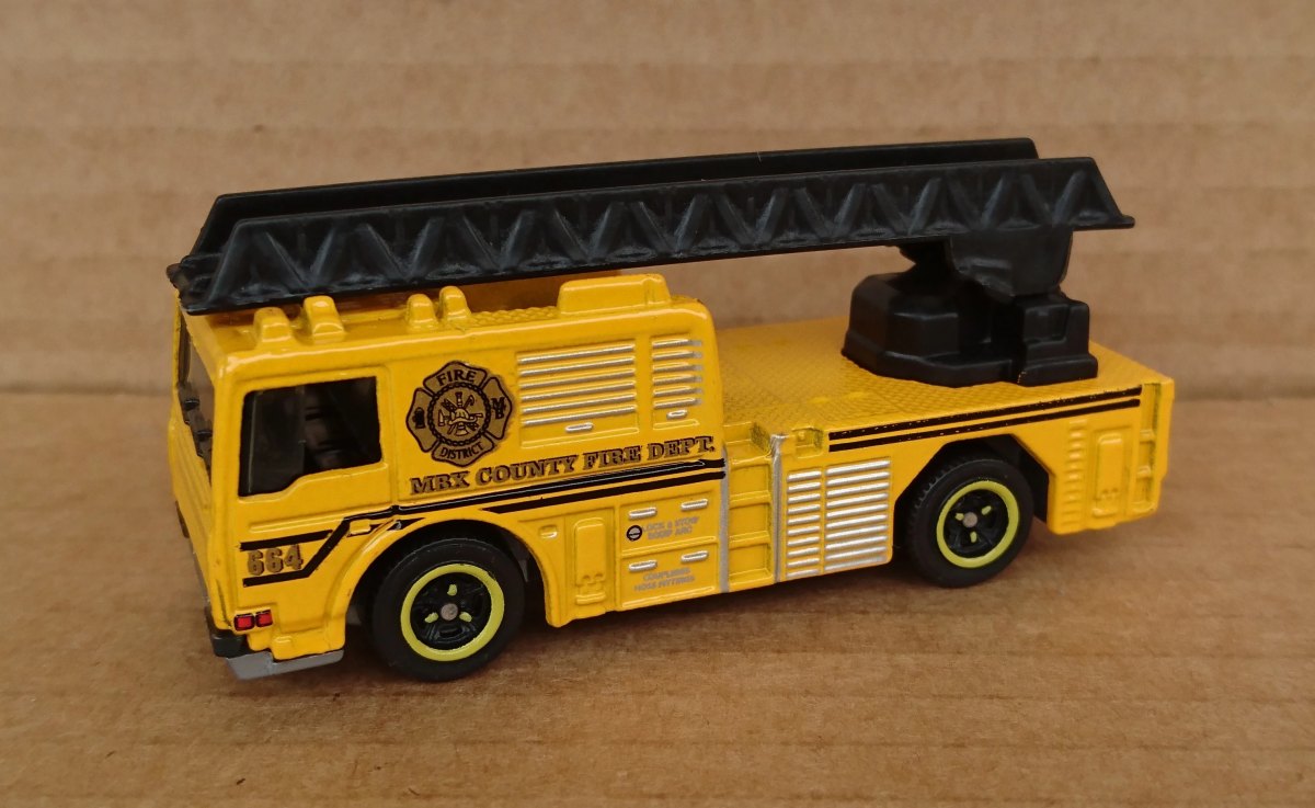 Hot Wheels Fire Engine