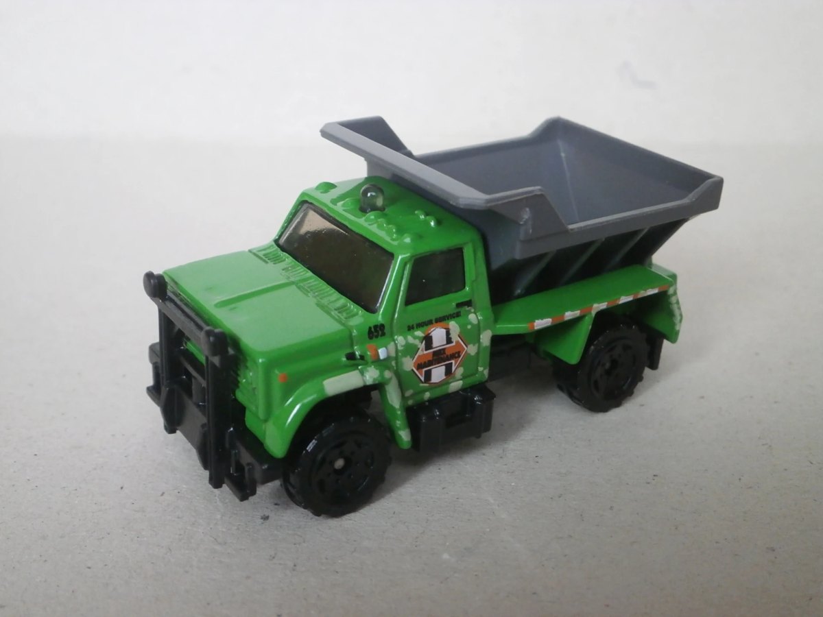 Hot Wheels Highway Maintenance Truck
