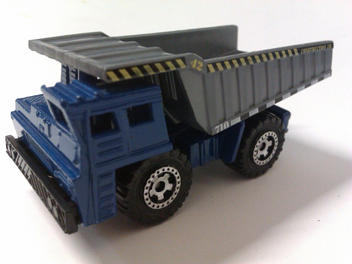 Hot Wheels Dump Truck