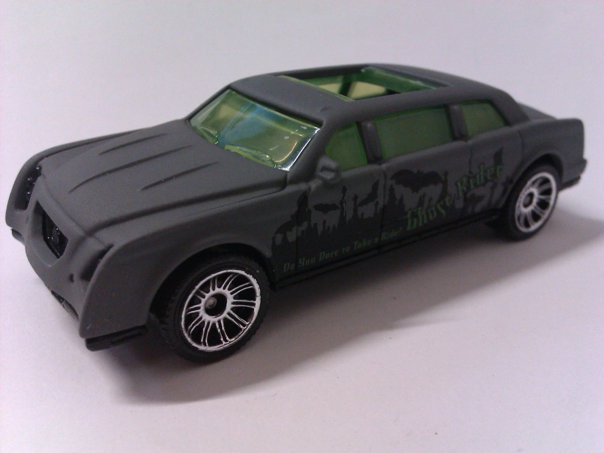 Hot Wheels Limousine