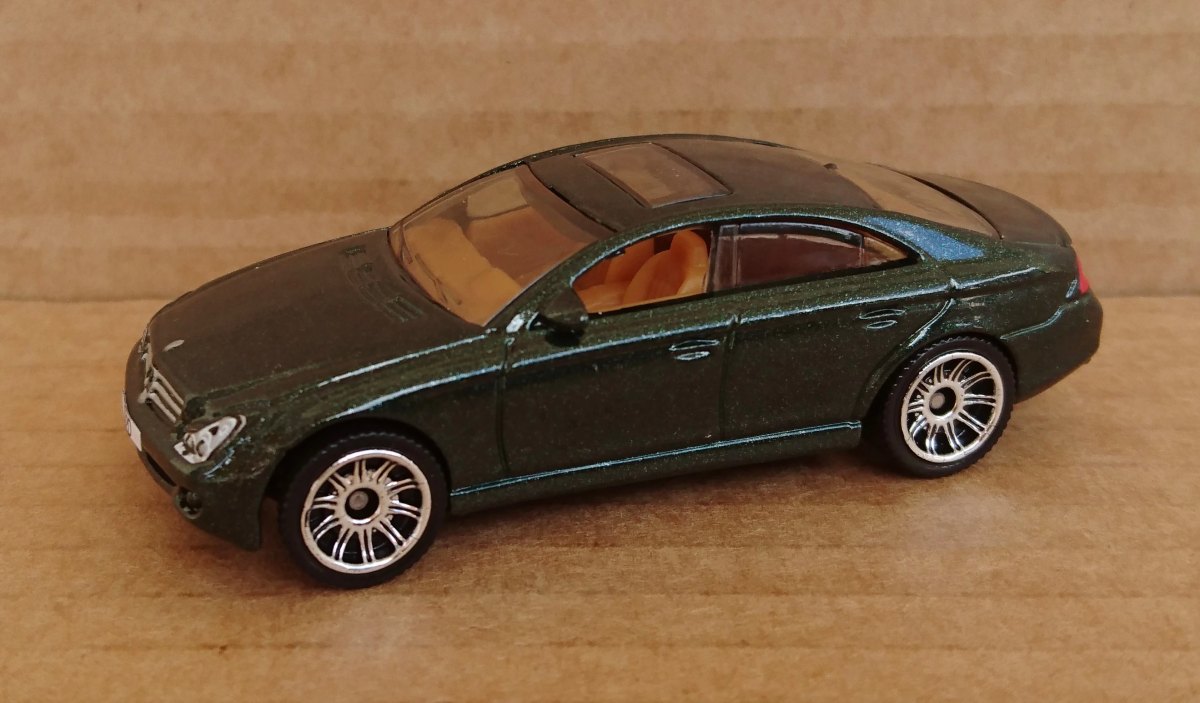 Hot Wheels Mercedes-Benz CLS500