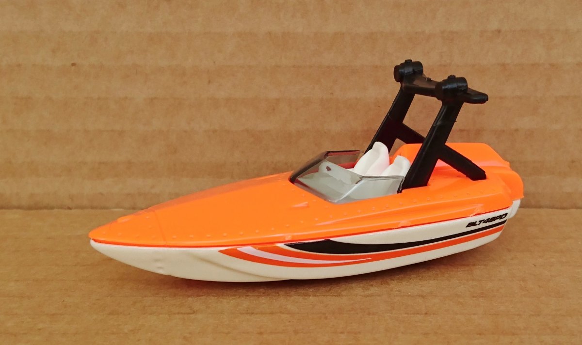 Hot Wheels Tower Boat