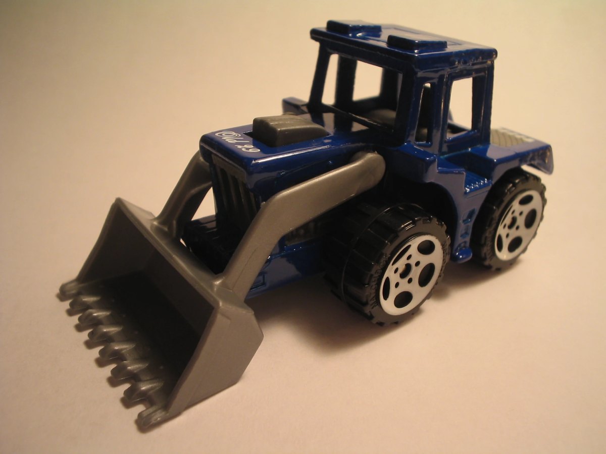 Hot Wheels Tractor Shovel